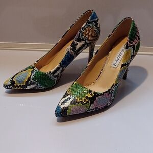 Multicolor Snakeskin Heels‎ Size 10